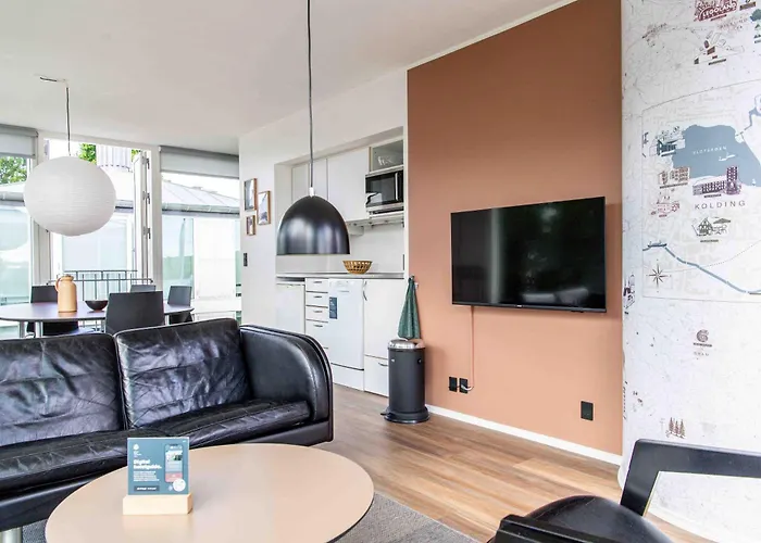 Отель Kolding Hotel Apartments